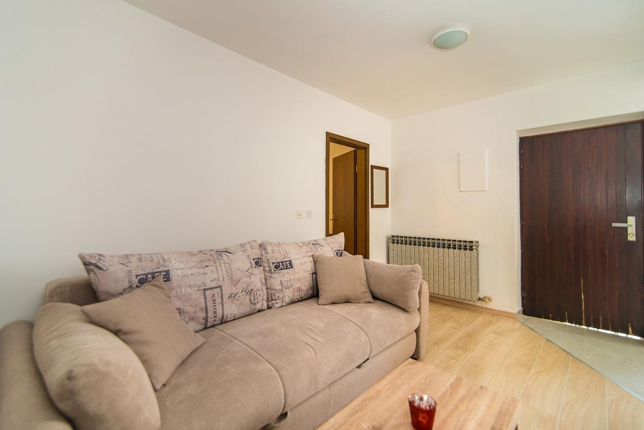 Apartments Dino Пореч Екстериор снимка